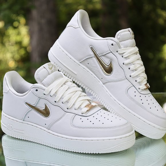 Nike Air Force 1 Premium LX Jewel Phantom - Picture 3 of 15